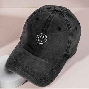 SHEIN Cartoon Graphic Baseball Cap